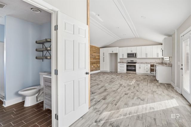 27475 County Road 20, Elberta, AL 36530