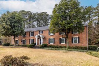 6700 Roswell Road 1C, Sandy Springs, GA 30328