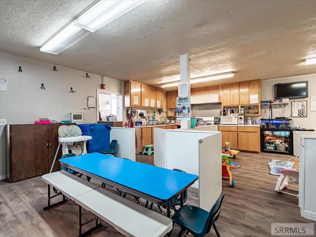 Image 27 of property listing at 844 Mckinley Avenue, Pocatello, ID 83201