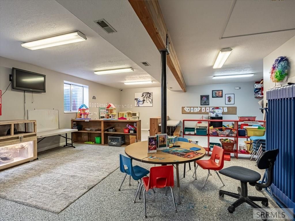 Image 37 of property listing at 844 Mckinley Avenue, Pocatello, ID 83201