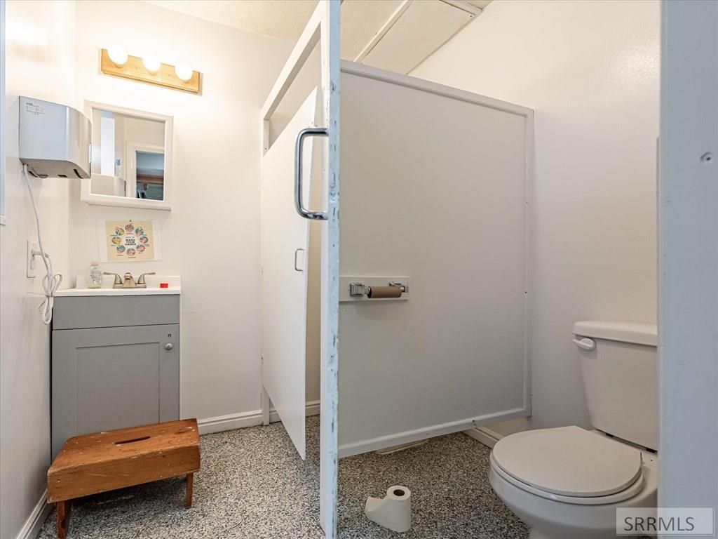 Image 41 of property listing at 844 Mckinley Avenue, Pocatello, ID 83201