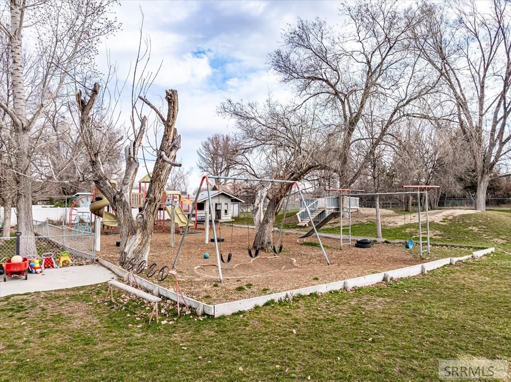 Image 9 of property listing at 844 Mckinley Avenue, Pocatello, ID 83201