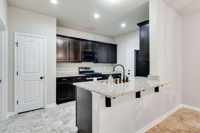 313 Burndap Way, Lafayette, LA 70507