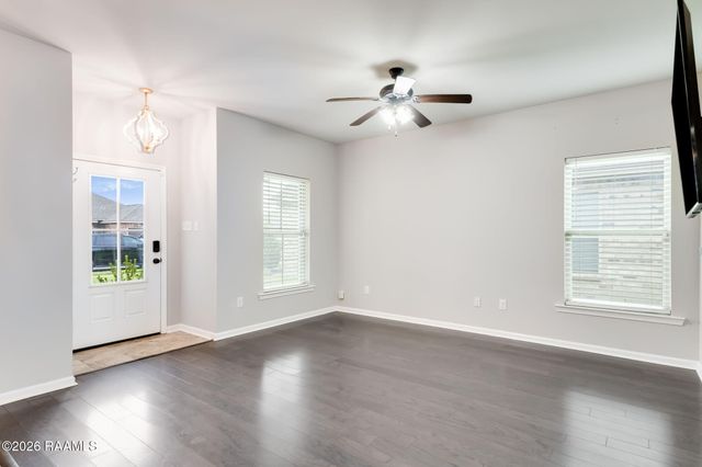 313 Burndap Way, Lafayette, LA 70507