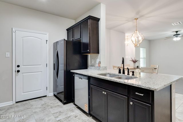313 Burndap Way, Lafayette, LA 70507