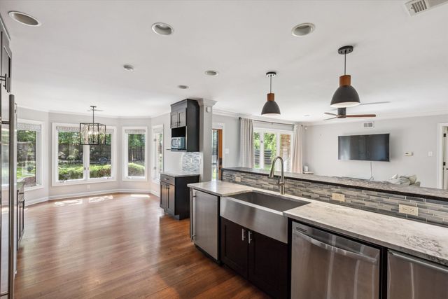 356 WARING RD, Memphis, TN 38117