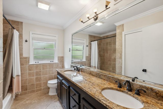 356 WARING RD, Memphis, TN 38117