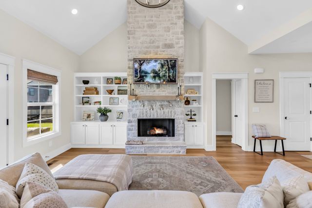 733 Jackson Rd, Portland, TN 37148