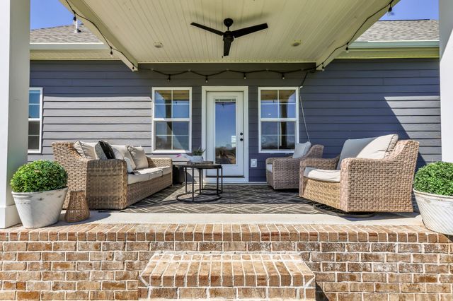 733 Jackson Rd, Portland, TN 37148