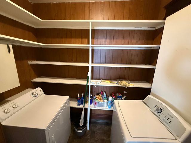 672 Higgins Avenue, Paris, KY 40361