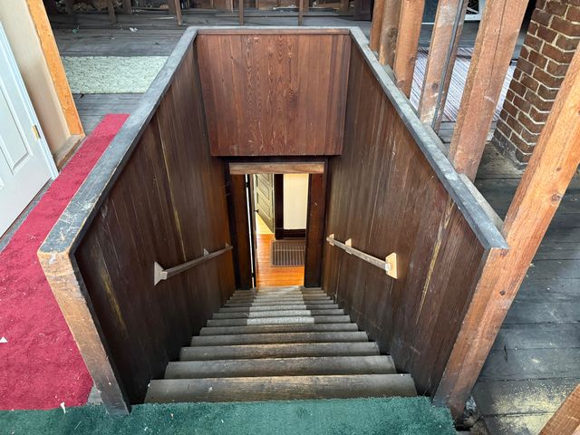 672 Higgins Avenue, Paris, KY 40361