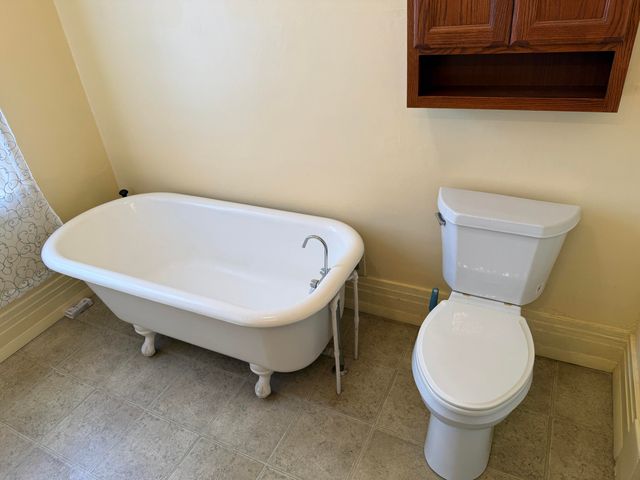 672 Higgins Avenue, Paris, KY 40361