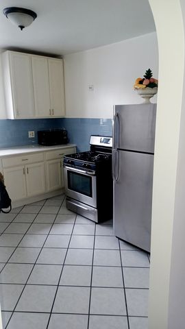 5132 W 21ST Street 2S, Cicero, IL 60804