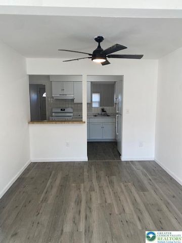 2731 Diane Boulevard, Hanover Twp, PA 18109