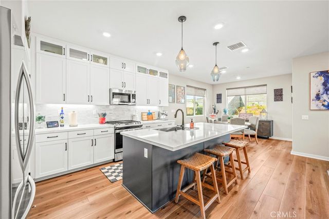 1281 Roots Way, Rancho Mission Viejo, CA 92694