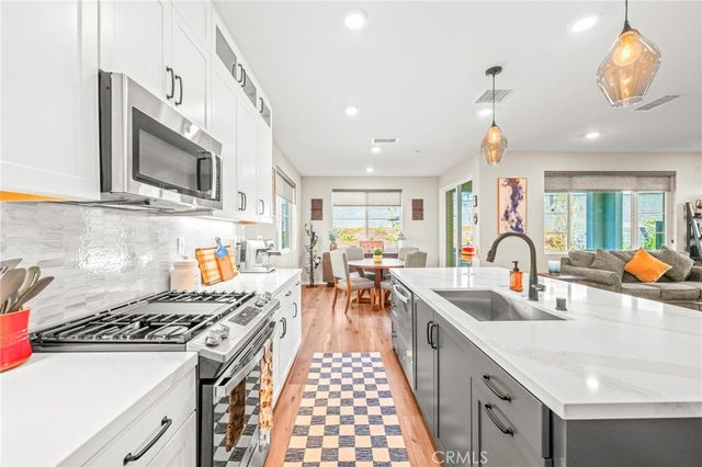 1281 Roots Way, Rancho Mission Viejo, CA 92694