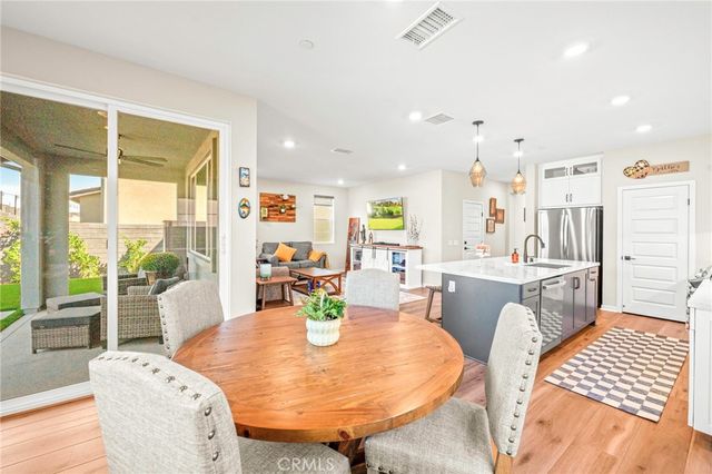 1281 Roots Way, Rancho Mission Viejo, CA 92694