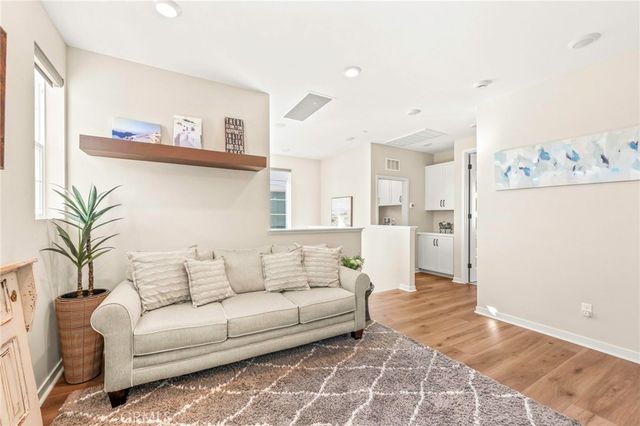 1281 Roots Way, Rancho Mission Viejo, CA 92694