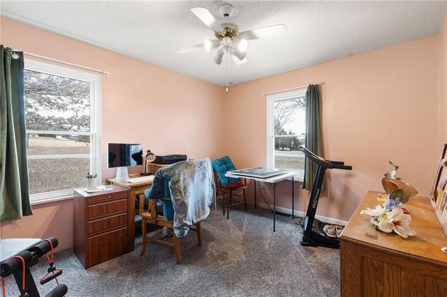 120 NW 191 Road, Warrensburg, MO 64093