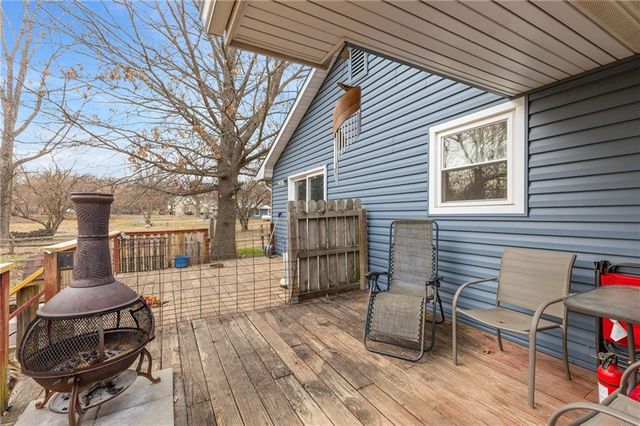 120 NW 191 Road, Warrensburg, MO 64093