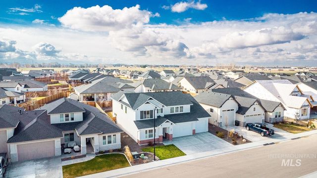 205 S Sunniva Ave, Kuna, ID 83634