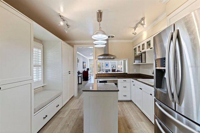 1010 43RD AVENUE N, St Petersburg, FL 33703