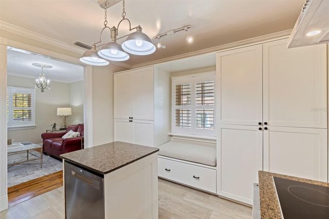 1010 43RD AVENUE N, St Petersburg, FL 33703
