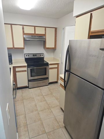 1245 SW 46th Avenue 1204, Pompano Beach, FL 33069