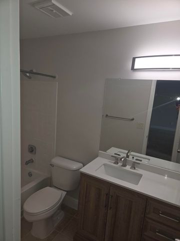 1245 SW 46th Avenue 1204, Pompano Beach, FL 33069
