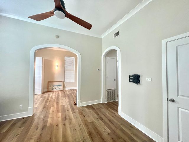 1427 Church Street 1, Galveston, TX 77550