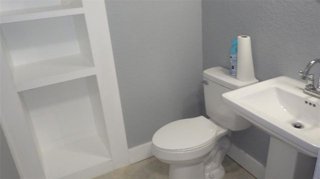 232 Birch Street, Lake Jackson, TX 77566