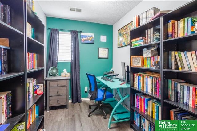 14472 Fowler Avenue, Omaha, NE 68164