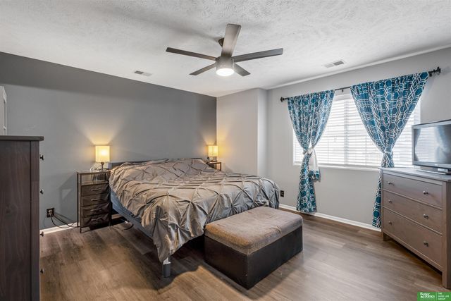 14472 Fowler Avenue, Omaha, NE 68164