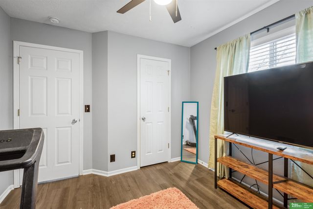 14472 Fowler Avenue, Omaha, NE 68164