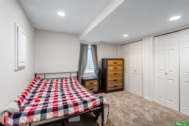 14472 Fowler Avenue, Omaha, NE 68164