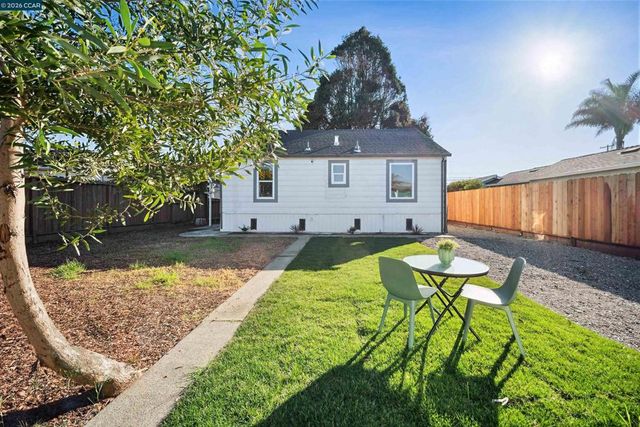 1917 1917 Sanford Ave, San Pablo, CA 94806