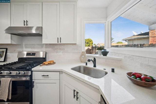 1917 1917 Sanford Ave, San Pablo, CA 94806