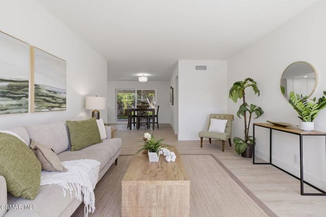 2627 Daunet Avenue, Simi Valley, CA 93065