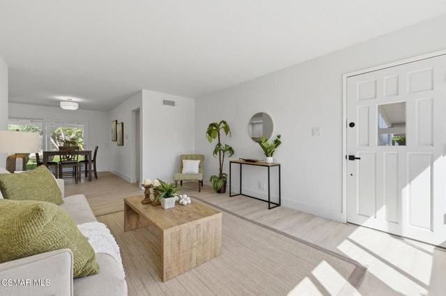 2627 Daunet Avenue, Simi Valley, CA 93065