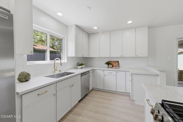 2627 Daunet Avenue, Simi Valley, CA 93065