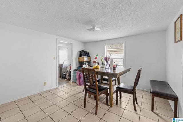 531 W LAKE DRIVE, Bessemer, AL 35020