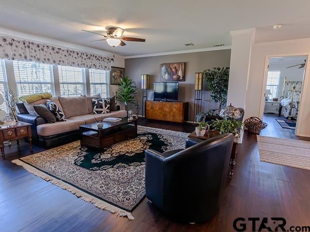 495 Wilcox Dr., Rusk, TX 75785