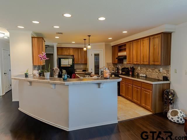 495 Wilcox Dr., Rusk, TX 75785