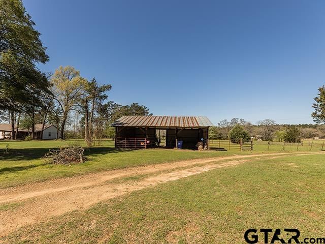 495 Wilcox Dr., Rusk, TX 75785