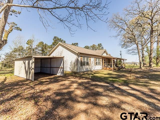 495 Wilcox Dr., Rusk, TX 75785
