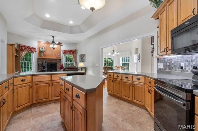 45 Oak Creek Drive, Moscow Mills, MO 63362