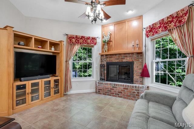 45 Oak Creek Drive, Moscow Mills, MO 63362