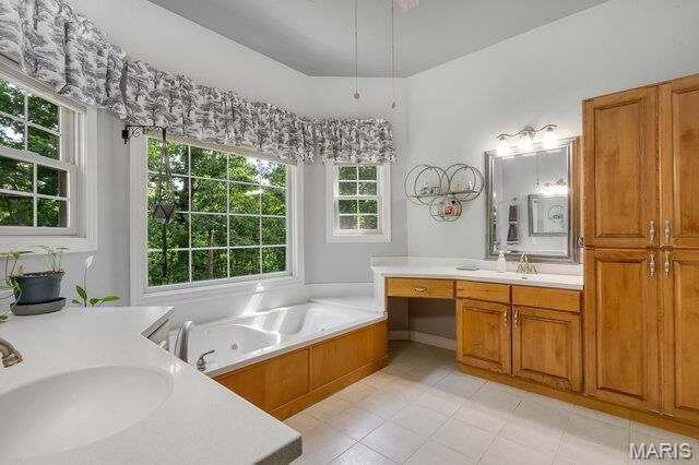 45 Oak Creek Drive, Moscow Mills, MO 63362