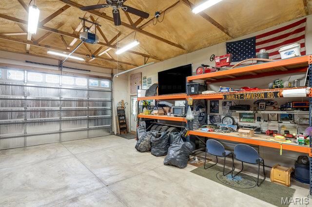 45 Oak Creek Drive, Moscow Mills, MO 63362
