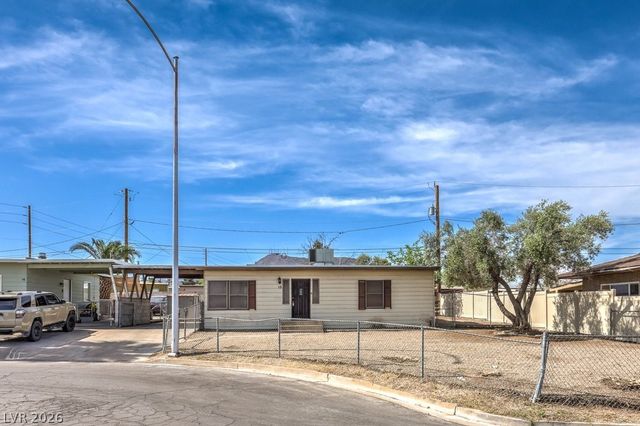 10 California Way, Henderson, NV 89015